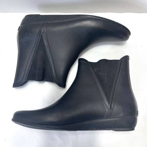 LOEFFLER RANDALL Rain Slip on Chelsea Boots in Black Size 8 - Picture 8 of 16